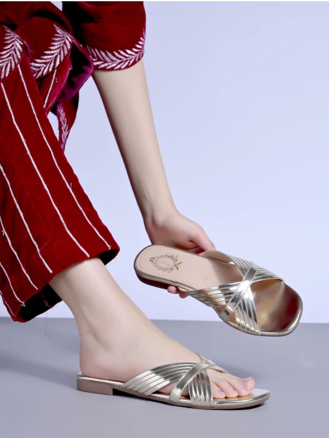 Women's Flat Sandals ( Gold,4)